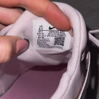 Спортни обувки Nike, снимка 5 - Маратонки - 43302731