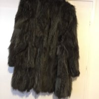 Продавам дамско кожено палто от миеща мечка, снимка 2 - Палта, манта - 43155483