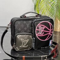 Чанта Louis Vuitton, снимка 4 - Чанти - 40423751