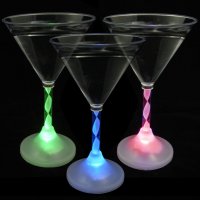Чаша за мартини - светещи, снимка 3 - Чаши - 26868345