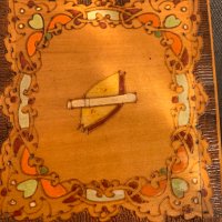 Българска дървена пирографирана етно кутия за цигари-7, снимка 1 - Антикварни и старинни предмети - 43996267
