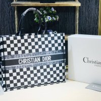 Чанта Christian Dior код 25, снимка 1 - Чанти - 33609742