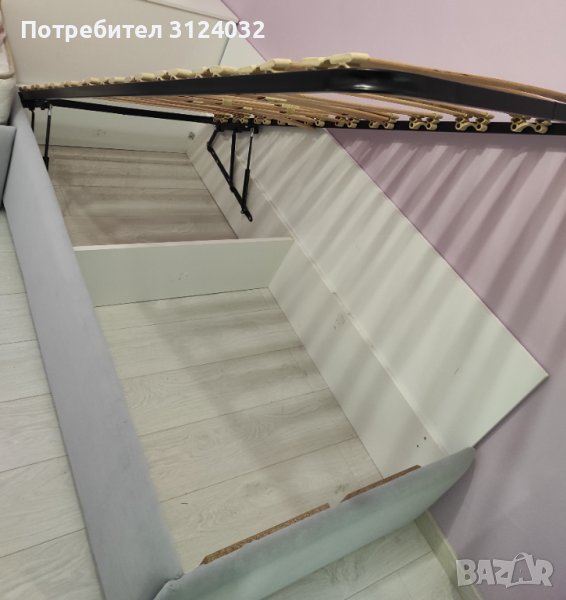 Продавам единично легло за матрак с размер 190 / 90, снимка 1