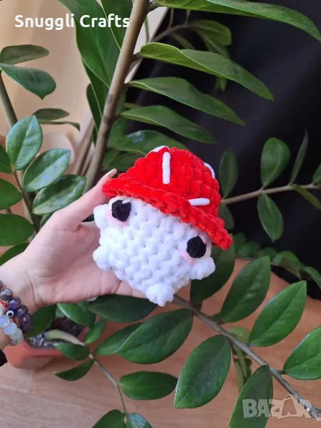 Ръчно изплетена играчка Гъбко 🍄, снимка 1