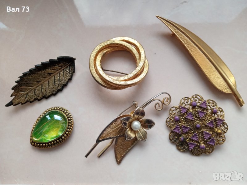 Стари метални брошки , снимка 1