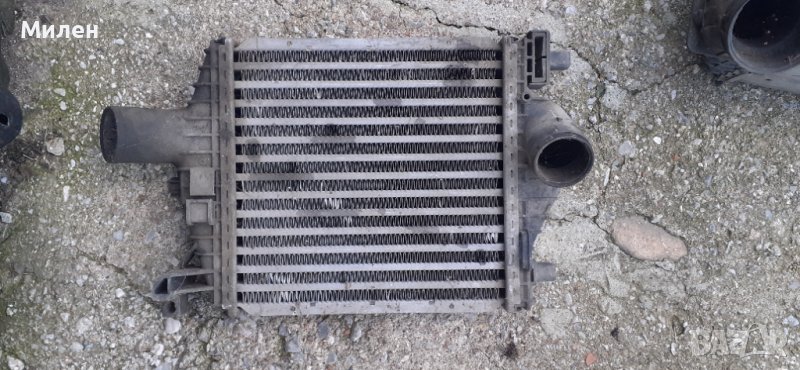 Интеркулер За Mercedes Vito 2,2 Disel 1998-2003 Година Мерцедес Вито Дизел , снимка 1