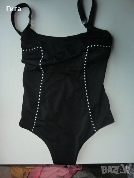 нов цял бански чашка В, снимка 1