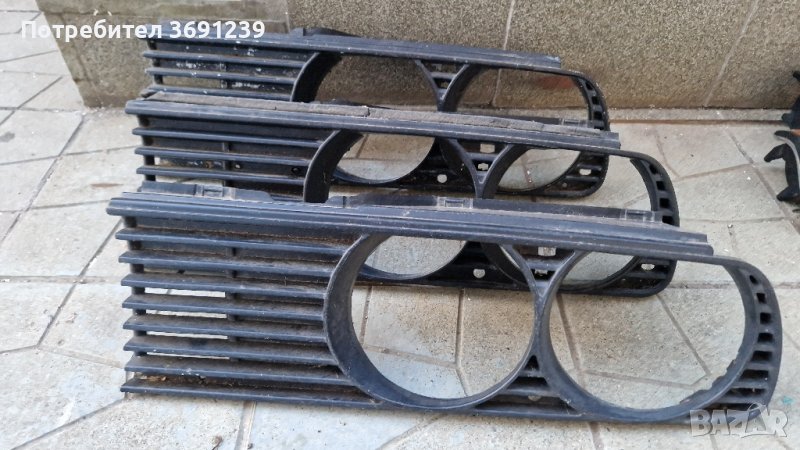 БМВ Е30 лява решетка за фарове 82-91г., снимка 1