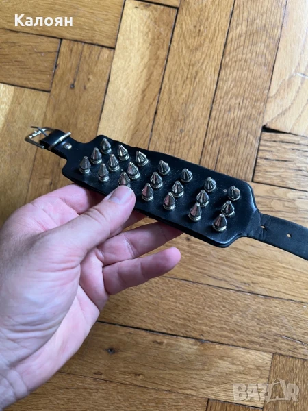 Кожена гривна със метални шипове и закопчалка , снимка 1