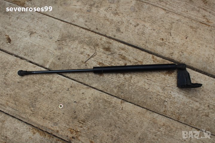 Амортисьор преден капак Сеат Алхамбра Фолксваген Шаран SEAT Alhambra VW Sharan 7M3 823 359 A 2002, снимка 1