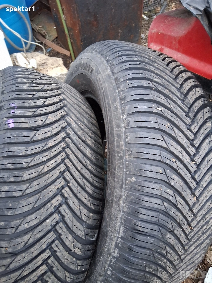 Два броя нови всесезонни гуми 265 / 65 / 17 за джип lED крушки LED крушки за фар изгодно, снимка 1