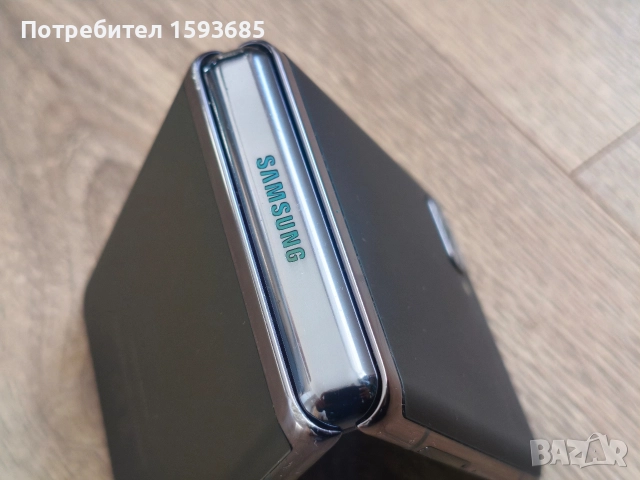 Samsung Z flip 5g, снимка 6 - Samsung - 52837398