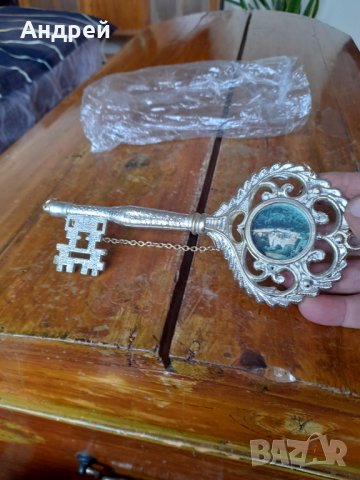 Стар сувенир ключ, снимка 4 - Други ценни предмети - 44131160