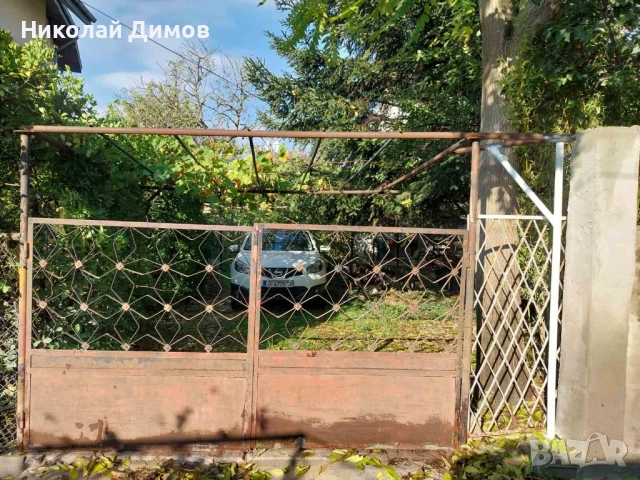 Метална дворна порта с две крила, снимка 2 - Гаражни врати - 52595996