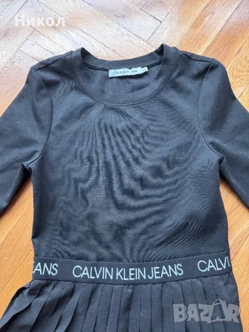 Черна рокля Calvin Klein, снимка 2 - Рокли - 49815621