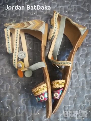 Сандали арт мотиви 40,5#, снимка 6 - Сандали - 50505333