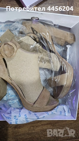 Дамски сандали GUESS , снимка 3 - Сандали - 53583624