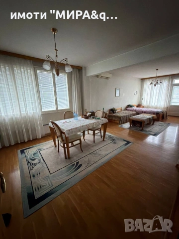 Триетажна къща в Центъра на гр. Свиленград, обл. Хасково, снимка 13 - Къщи - 53520851