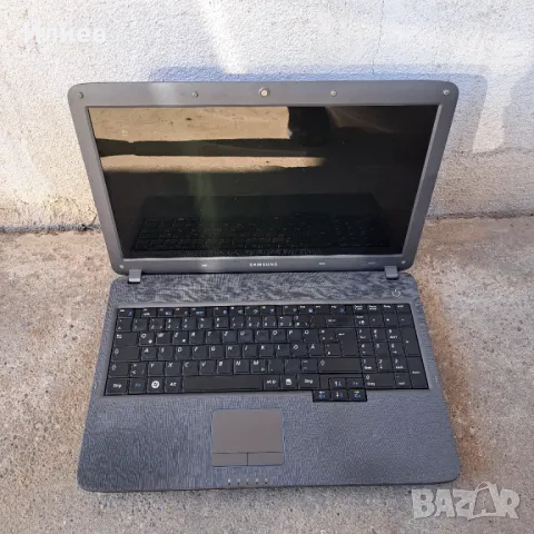 Лаптоп Samung NP-R530, снимка 2 - Части за лаптопи - 49388825