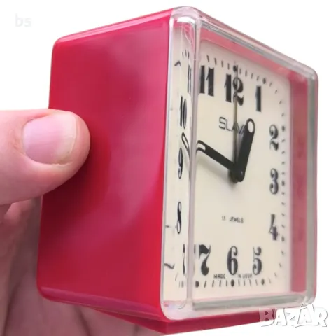 Ретро механичен будилник Slava (обслужен), снимка 6 - Антикварни и старинни предмети - 49617512