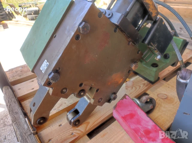 Хидравличен самоцентриращ люнет SMW SLK212 CNC струг , снимка 2 - Стругове - 51012197