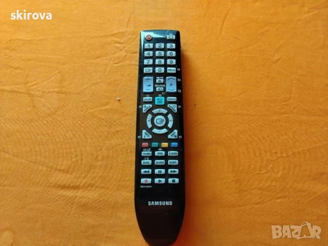 страхотно и оригинално дистанционно управление за смарт телевизори на Самсунг 