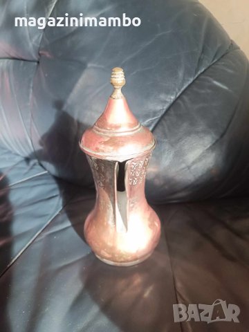 Меден арабски или османски ибрик с масивна месингова дръжка и топ, снимка 3 - Антикварни и старинни предмети - 43937293