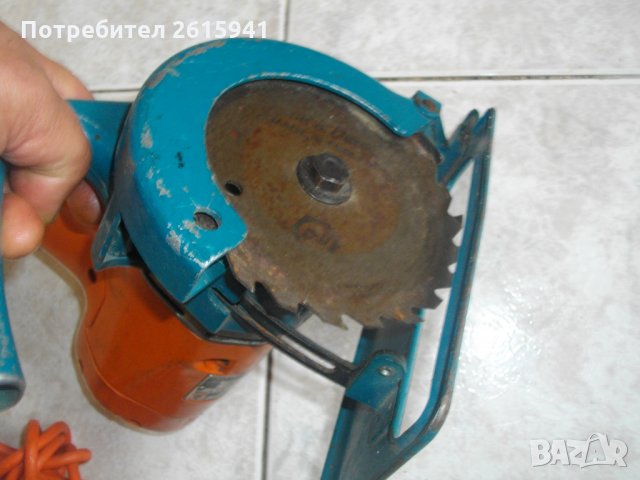 Ръчен Циркуляр-Бормашина-300 Вата-Английски-Блек Декер-Оригинал-Отличен-Старо Качество-Black Decker, снимка 13 - Други инструменти - 33087064