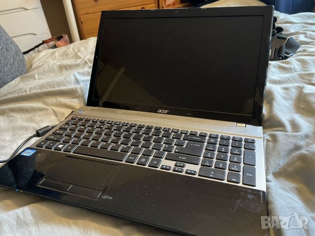 Лаптоп Acer V3-571 i3/4GB - на части