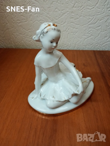 Порцеланова фигурка, снимка 2 - Статуетки - 51697058