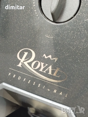 Кафе автомат за търговски цели Saeco ROYAL PROFESSIONAL , снимка 3 - Кафемашини - 53454227