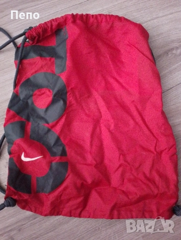 Чанта Nike
