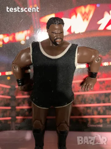 Екшън фигура WWE Mark Henry Марк Хенри WSM figure играчка Jakks, снимка 4 - Други - 48938994