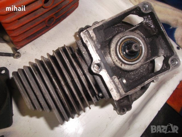 двигател храсторез,кастрачка Щил  на части, снимка 13 - Градинска техника - 28655887