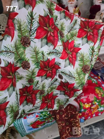 коледни покривки , снимка 2 - Покривки за маси - 48462523