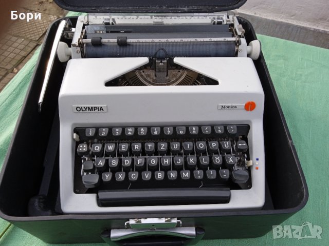 OLYMPIA MONICA  пишеща машина, снимка 1 - Други ценни предмети - 35166784