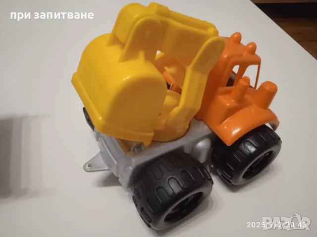  2 бр. камиончета, големи пластмасови, made in France, снимка 11 - Коли, камиони, мотори, писти - 50886042