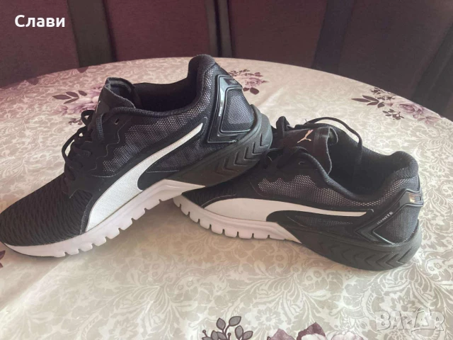 Летни маратонки PUMA № 40,5, снимка 2 - Маратонки - 50959783