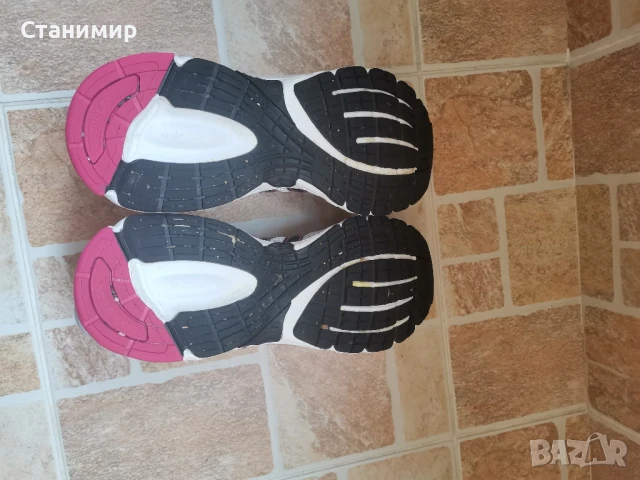 Маратонки Adidas, снимка 4 - Маратонки - 50776956