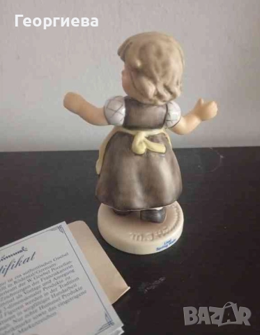 Фигура M.J Hummel – Goebel, снимка 2 - Декорация за дома - 52485080