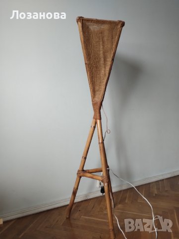 Лампа от бамбук и зебло, снимка 1 - Настолни лампи - 43996656