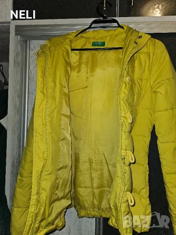 Яке Benetton 160 размер, снимка 2 - Детски якета и елеци - 47671361