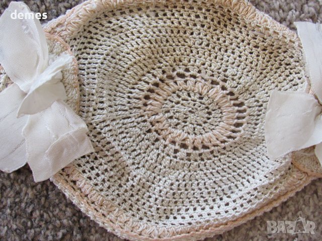 Ръчно плетена на една кука бебешка шапка от 1930 год., снимка 2 - Други ценни предмети - 37349099