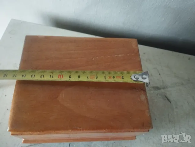 стара дървена кутия, снимка 3 - Други ценни предмети - 47357412