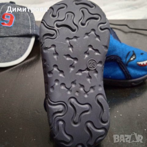 Детски пантофки и лятна шапка, снимка 2 - Детски пантофи - 39215883