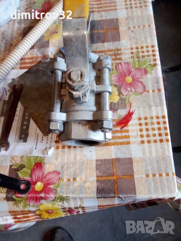 Хромникелов кран , снимка 3 - Други машини и части - 43398069