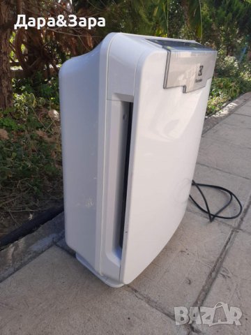 Пречиствател за въздух - Electrolux., снимка 2 - Овлажнители и пречистватели за въздух - 38487951
