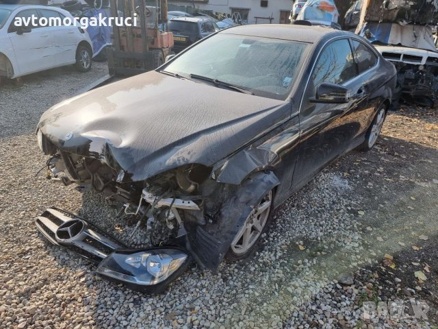 Mercedes-Benz C 180 coupe W204 AMG packet на части , снимка 6 - Автомобили и джипове - 38562588