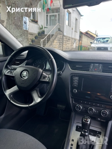 Skoda Octavia 4x4 DSG, снимка 5 - Автомобили и джипове - 49190297