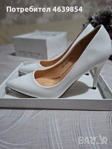 Класически бели токчета за повод – Размер 38, снимка 4 - Маратонки - 52540763